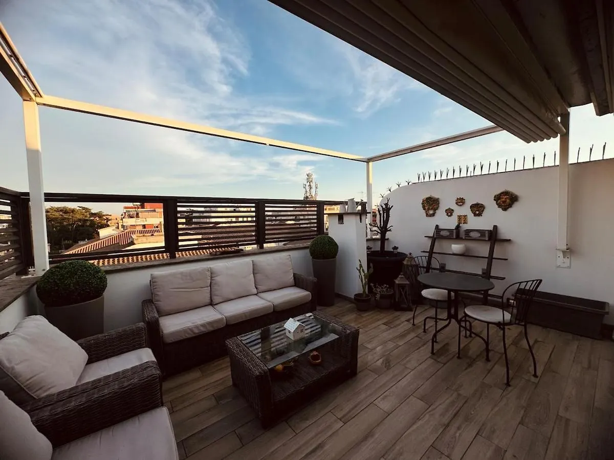 22Apt Luxury Quiet Loft With Terrace ローマ